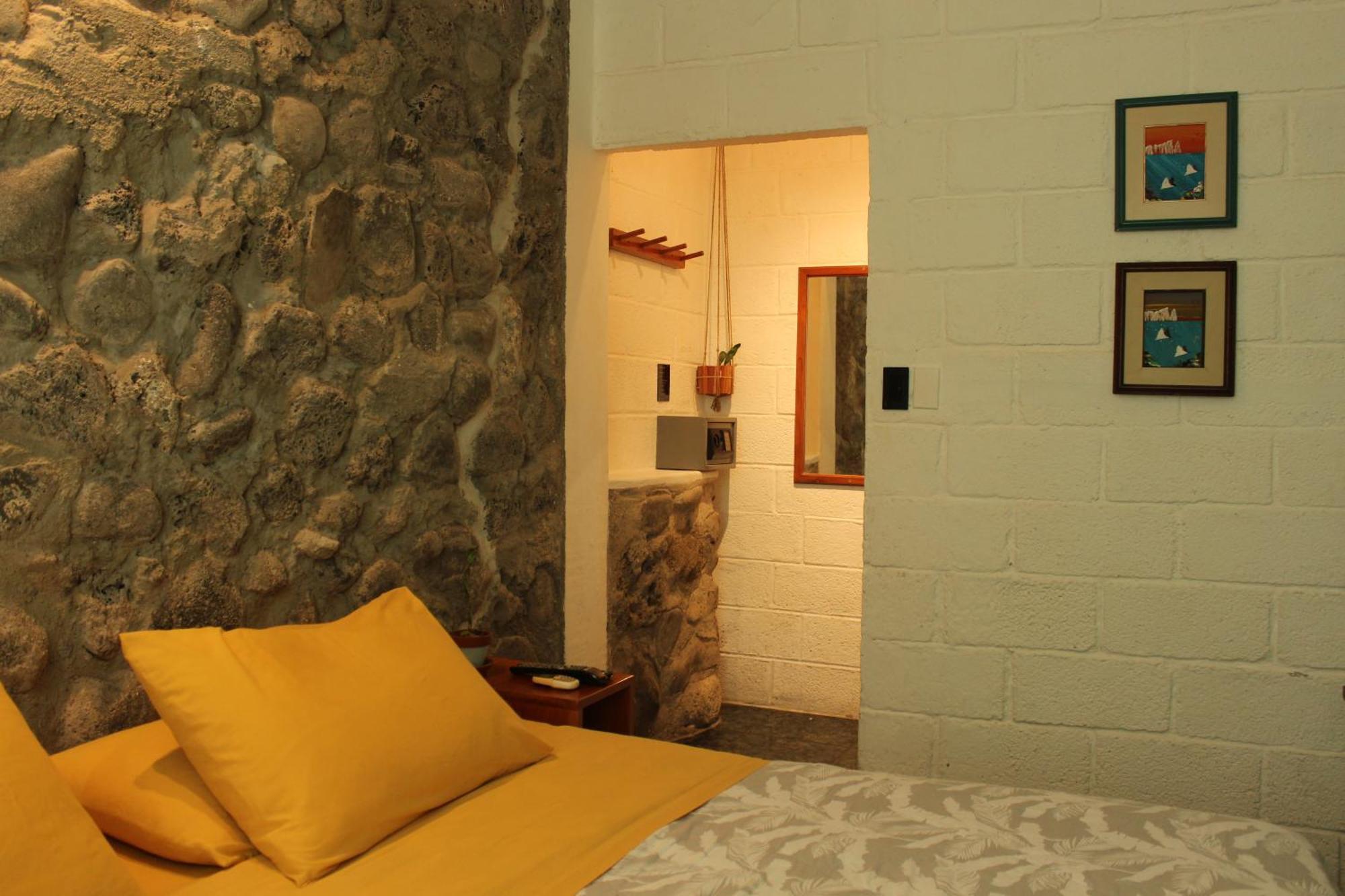 Hostal Pimampiro Puerto Baquerizo Moreno Exteriör bild